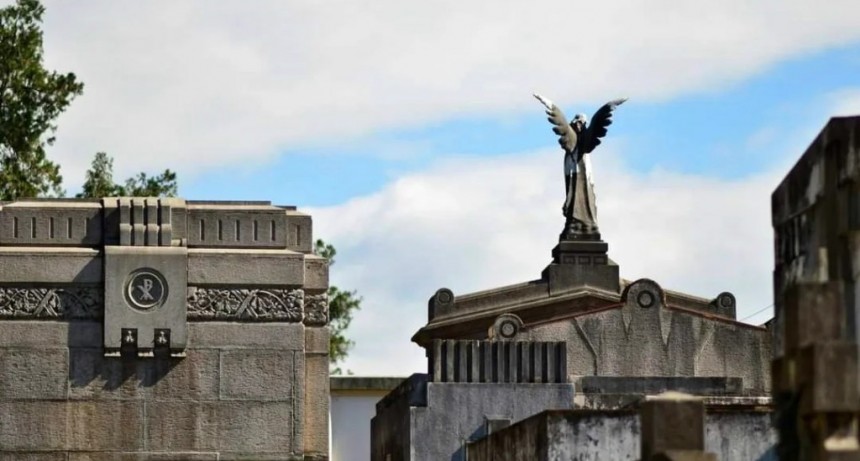 Cementerios municipales amplían su horario para el Día de los Fieles Difuntos