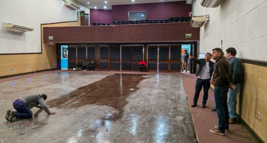 Banda del Río Salí recupera su ícono cultural: refaccionan el Teatro Alfredo Guzmán