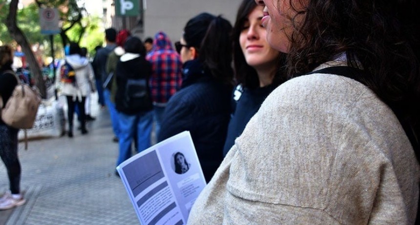 Insatisfacción laboral récord: el 86% de los argentinos busca activamente cambiar de empleo