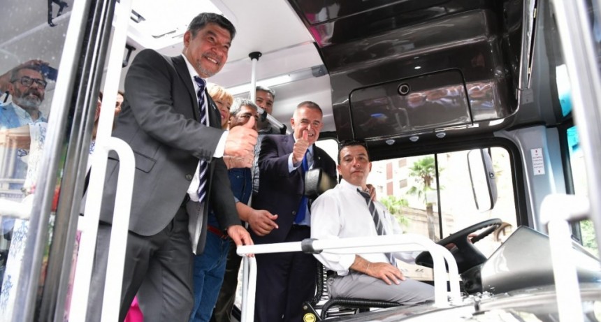 Jaldo defiende su gestión en el transporte público: 