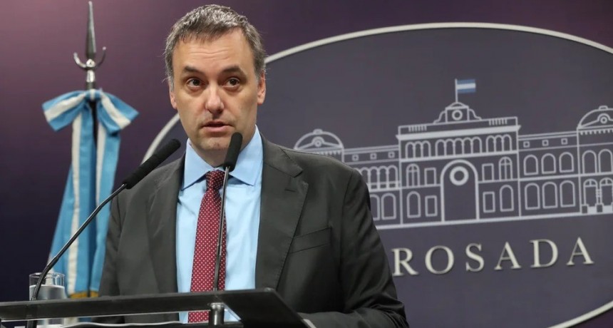 Adorni anuncia cambios en las reuniones de Gabinete y responde a Macri: 