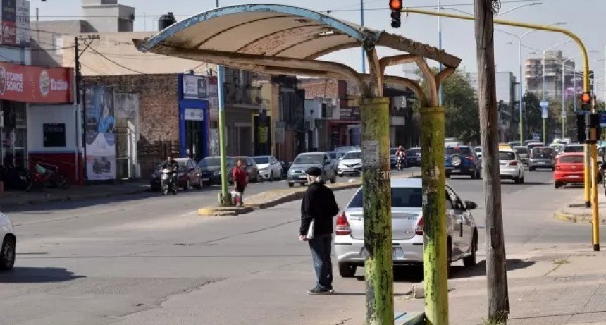 Paro total de transporte en Tucumán: miles de usuarios quedarán varados