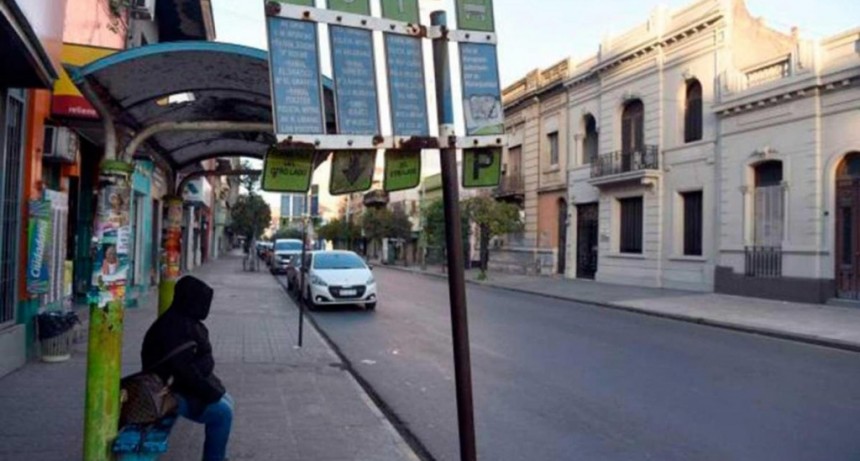 Empresarios y el municipio se reúnen para destrabar el paro de colectivos