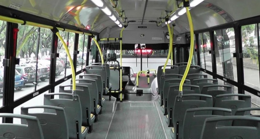 UTA extiende el paro de colectivos para este viernes y advierte con profundizar medidas desde el lunes