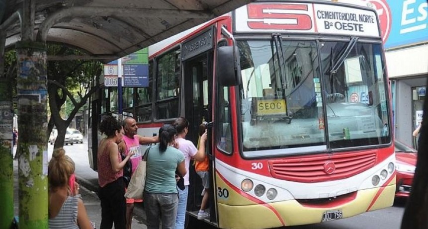 Jaldo sobre el paro de transporte: 