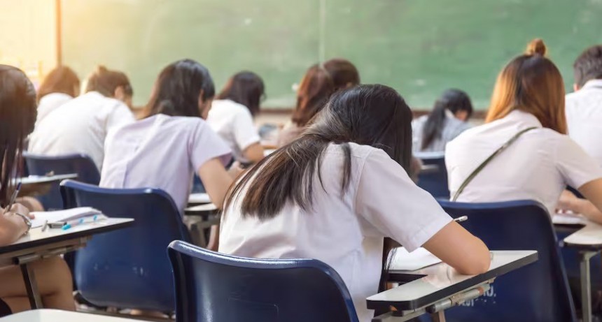 El Gobierno deroga después de 32 años el control estatal sobre las cuotas de los colegios privados