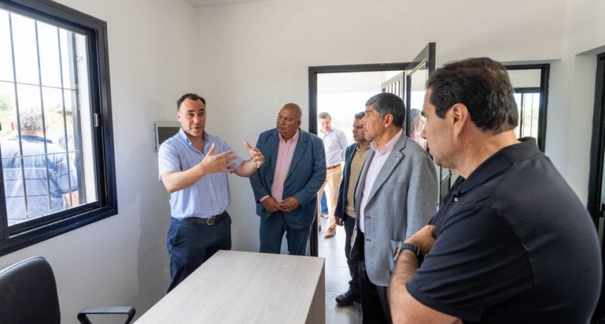 Acevedo recorre el crematorio de Aguilares y destaca su ajuste a la ley ambiental