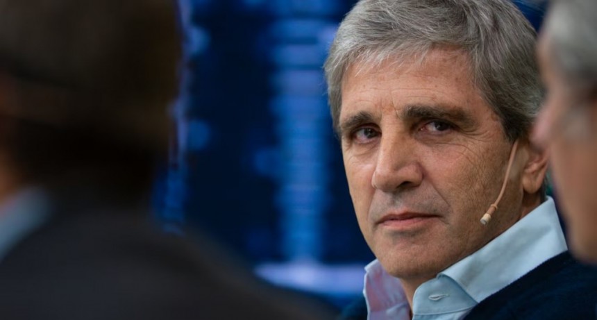 Caputo anuncia que Argentina está 