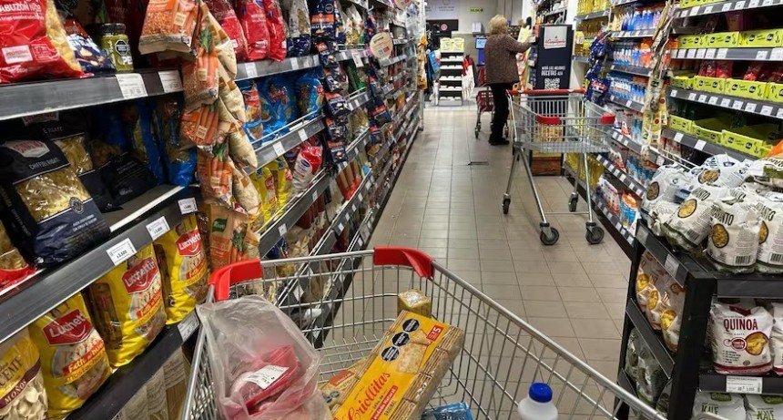 La inflación de octubre alcanzó el 2,3% impulsada por Transporte y servicios del hogar