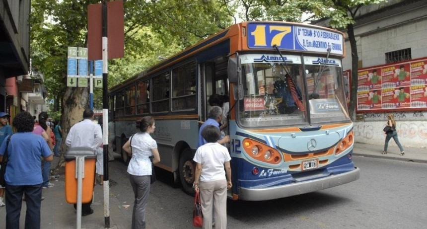 Empresarios del transporte piden que el boleto en Tucumán pase a $1.500