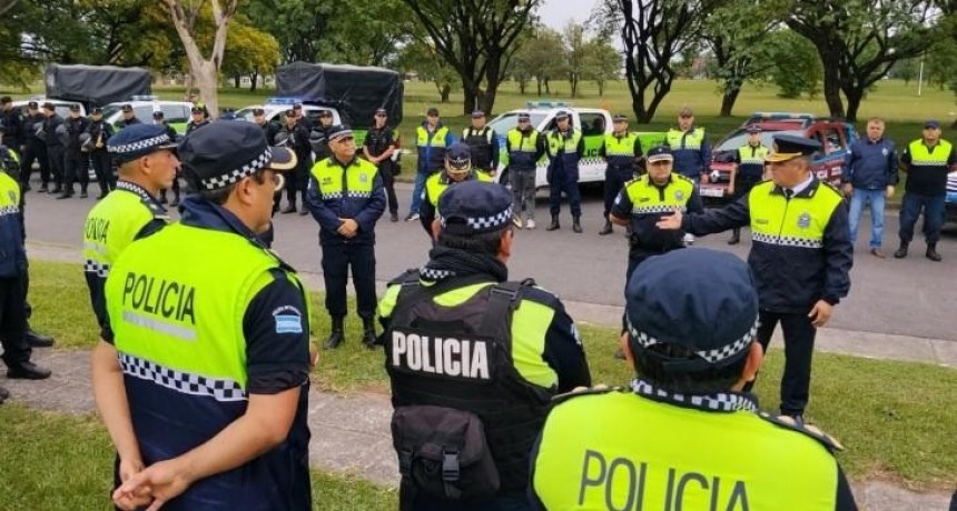 Lomas de Tafí: lanzan un operativo masivo con 25 móviles policiales para prevenir delitos