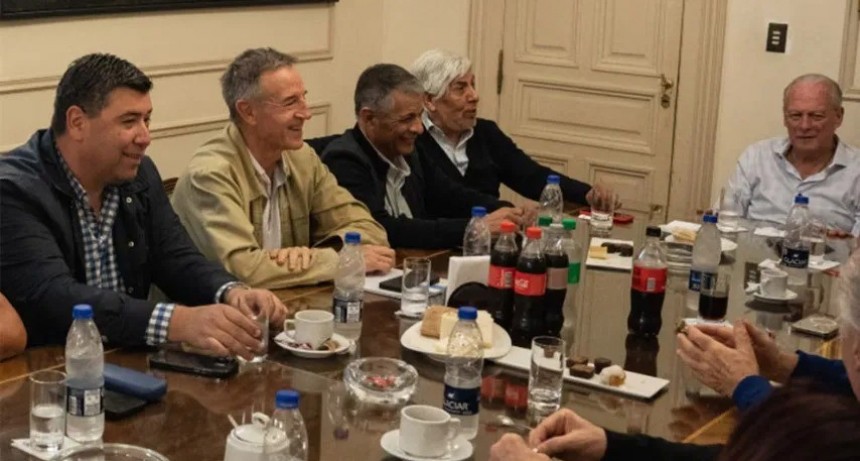 La nueva CGT se reúne con diputados sindicales para frenar puntos clave de la reforma laboral