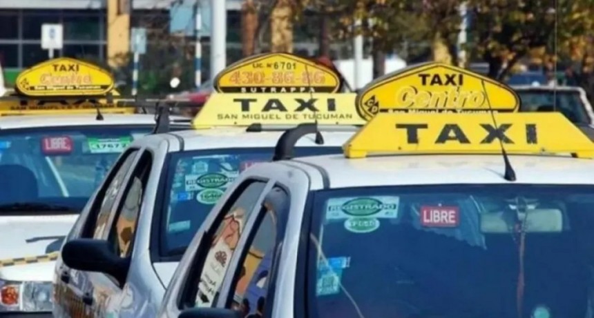 Taxistas protestan contra apps mientras revelan que el 80% también las usa