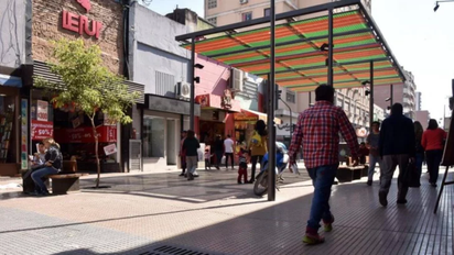 Así funcionará el comercio durante el fin de semana largo de noviembre