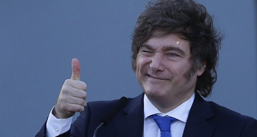 Milei conmemora su triunfo electoral y promete 