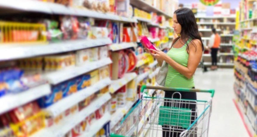 La confianza del consumidor anotó en noviembre su mayor alza mensual bajo el Gobierno de Milei