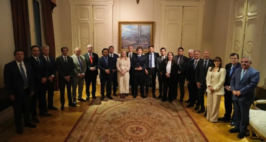 La nueva geometría del poder: el oficialismo teje alianzas directas con gobernadores para asegurar la gobernabilidad