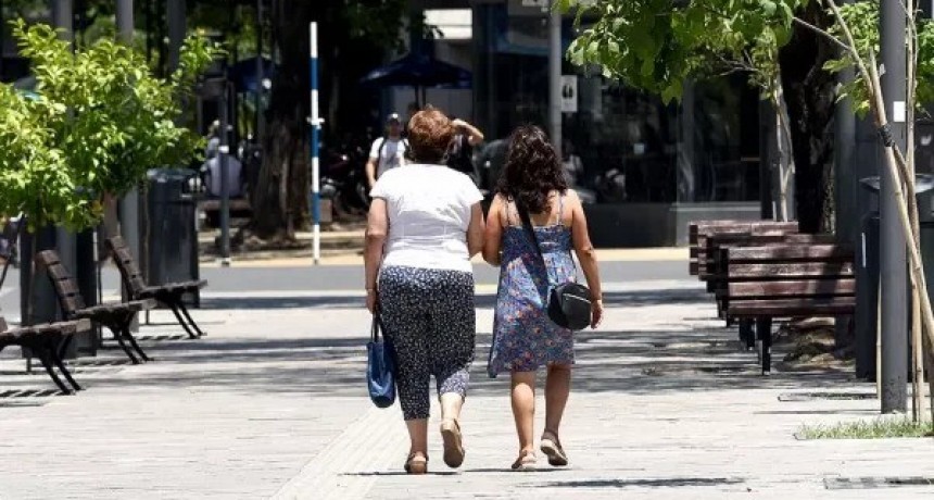 Tucumán inicia la semana con 34°C y un pronóstico estable