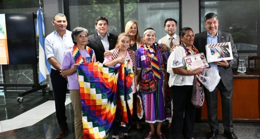 La Legislatura distinguió a 40 