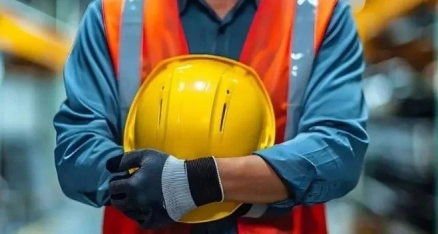 El proyecto de reforma laboral propone cambios en vacaciones y jornada: más flexibilidad y notificación con 45 días