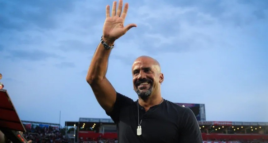 Estudiantes de La Plata expresa su respaldo absoluto a Juan Sebastián Verón tras la sanción de la AFA