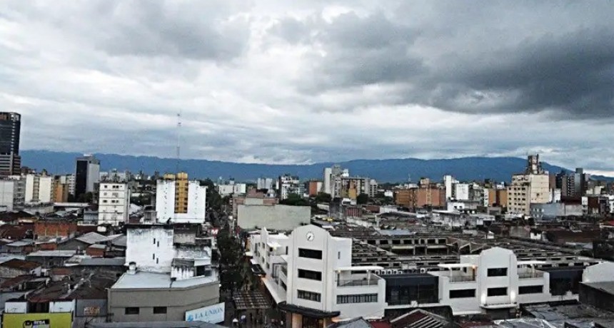 Tucumán inicia la semana con alerta amarilla por tormentas y un marcado descenso térmico