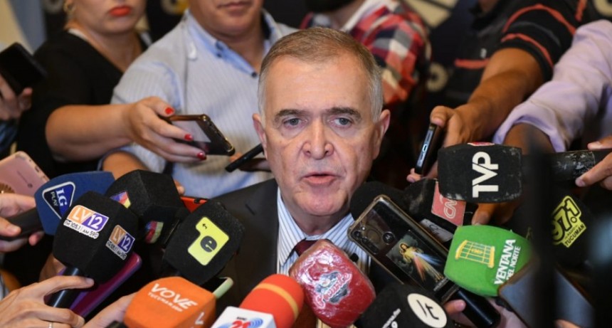 Jaldo garantizó el pago de sueldos, el aguinaldo y el aumento para estatales