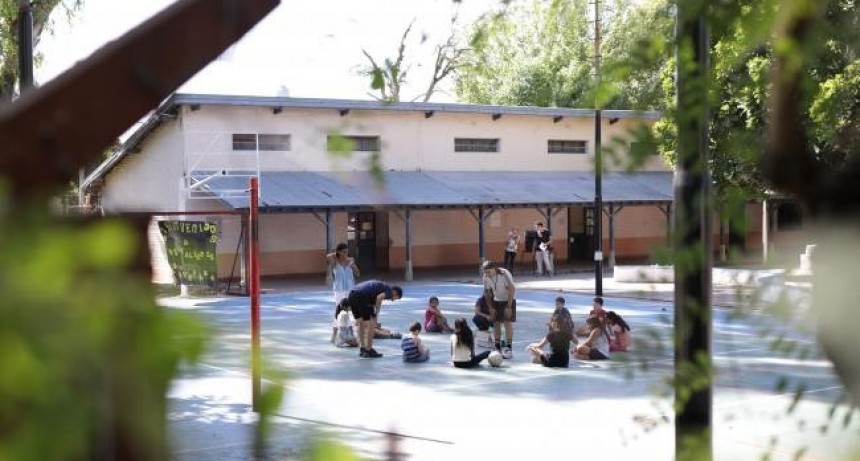 Montaldo brindó precisiones sobre inscripciones y actividades de verano