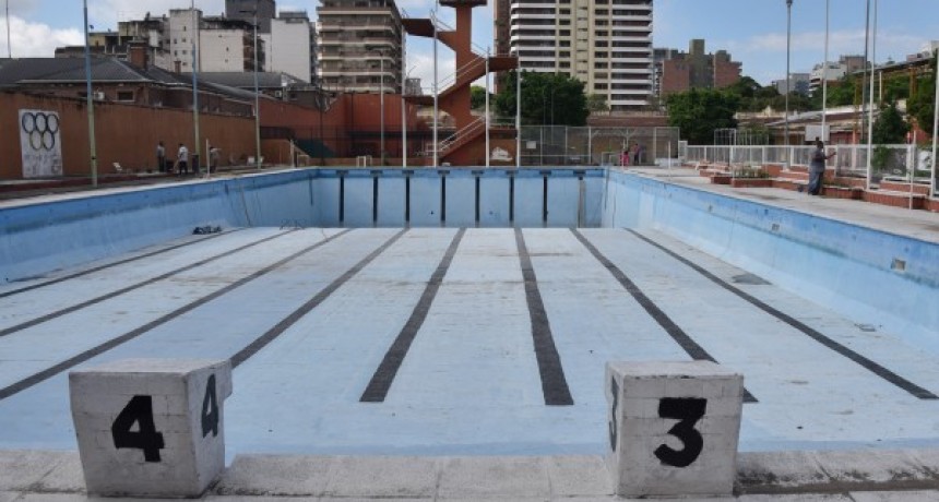 La pileta ol&iacute;mpica del Complejo Ledesma volver&aacute; a brillar para este Verano 2024
