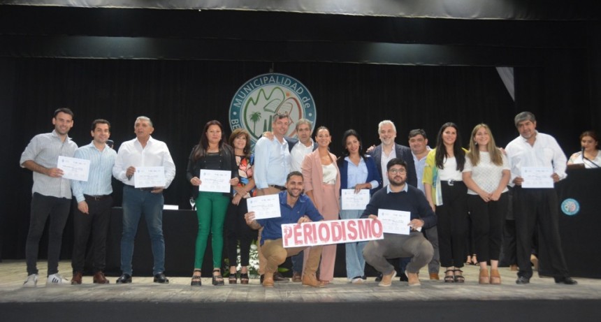 Más de 150 egresados de las Escuela de Formación Profesional de la UNT recibieron sus diplomas