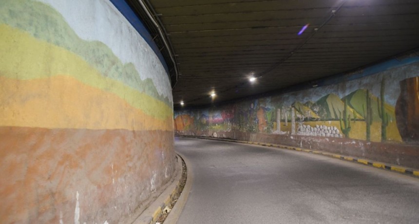 El túnel de calle Córdoba ya luce su nuevo sistema de iluminación