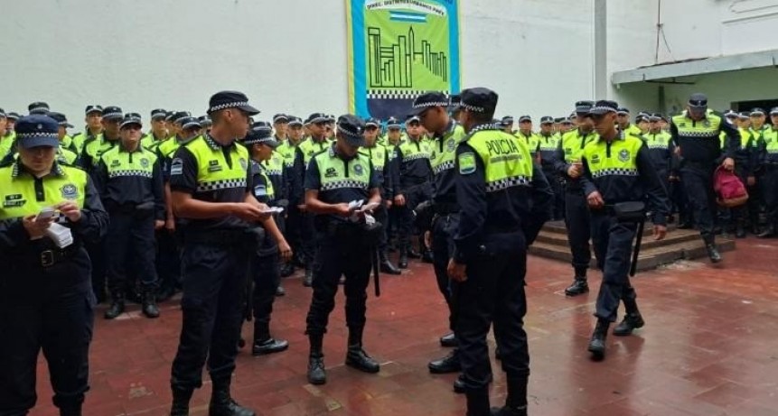 Seguridad en las fiestas: despliegan un operativo con 2.100 agentes, motoristas y ciclopolicías en la capital