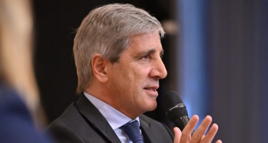 Caputo prioriza alternativas locales para pagar la deuda de enero