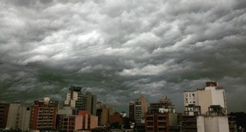 Alerta naranja por tormentas fuertes en Tucumán para el último fin de semana del año