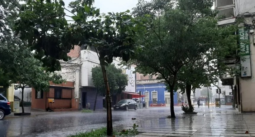 Alerta amarillo por tormentas fuertes en Tucumán